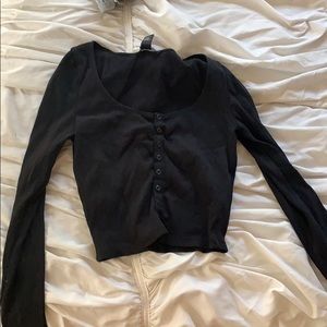 Black long sleeve crop top